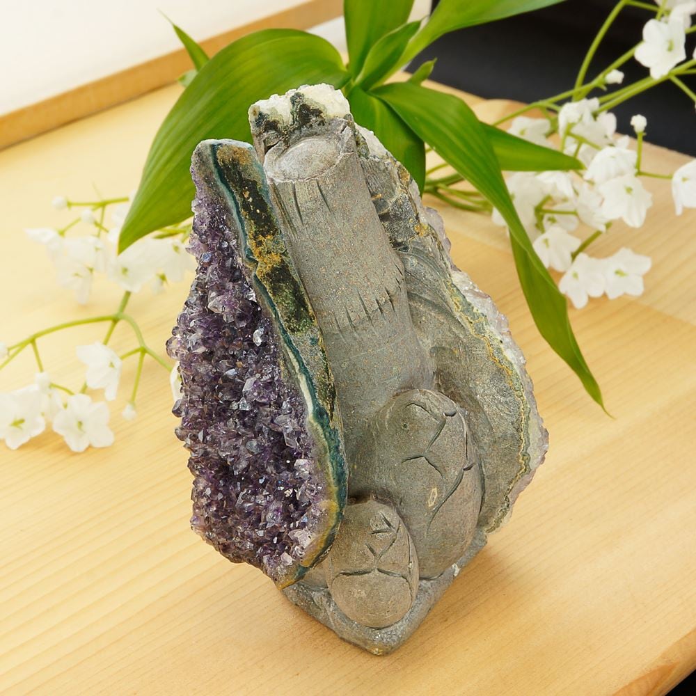 激レア！ アメジストと熔岩石のコラボ 手彫り 彫刻 タケノコ 740g