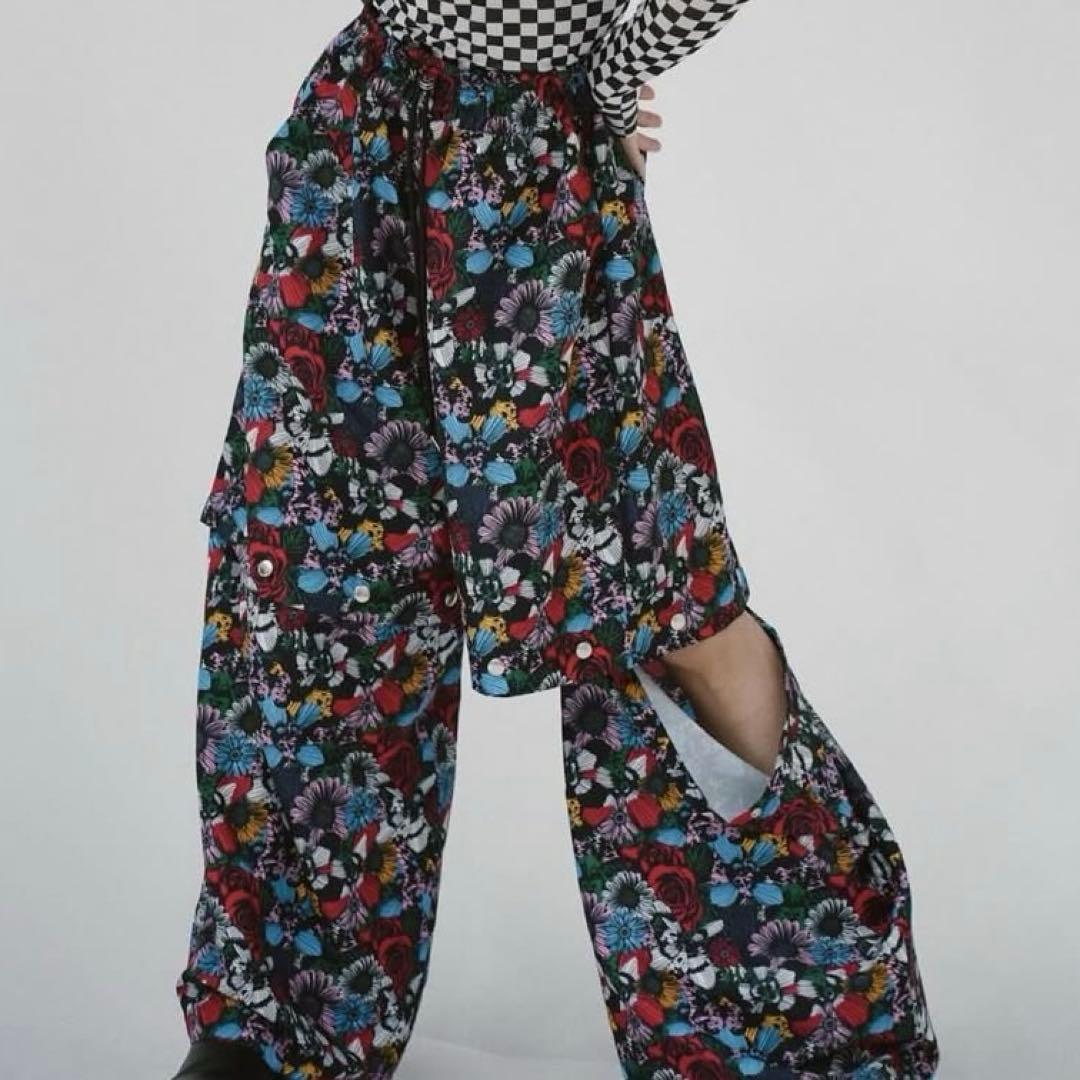 ROY REFLECT OVERJOY 『花柄2way パンツ』 花柄デニムパンツ - ROY reflect overjoy