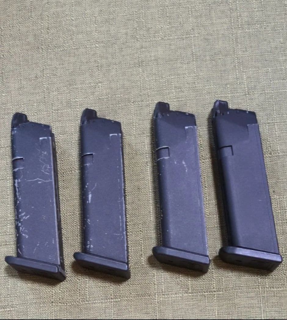 VFC/Umarex G17 Gen.5/G45 マガジン 4個 VFC/Umarex GlockAirsoft G17 Gen.5/G45 共通スペアマガジン ［2.6457